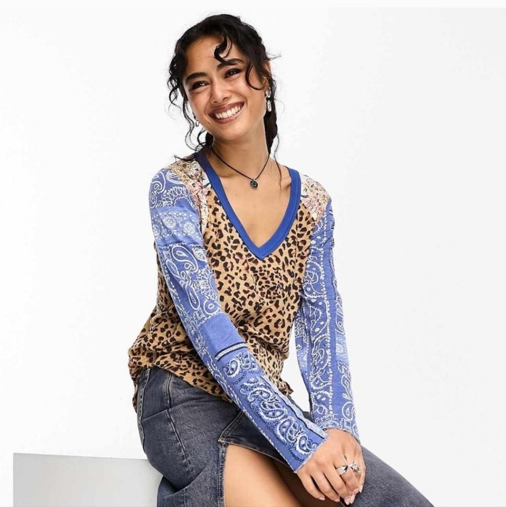 We The Free Blue and Brown Patterned Blouse